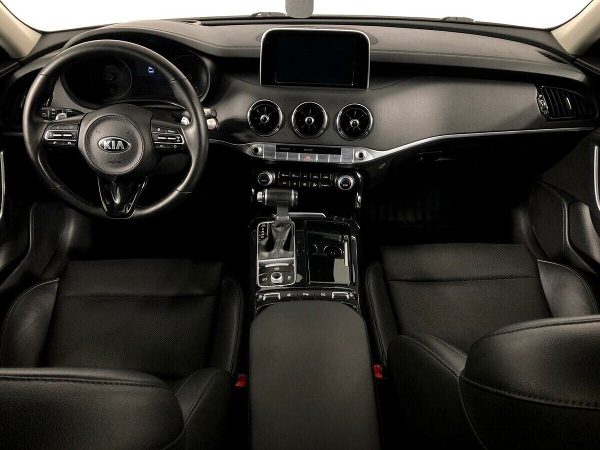 Kia Stinger, 2.0 л, АТ, 2018 фото 13