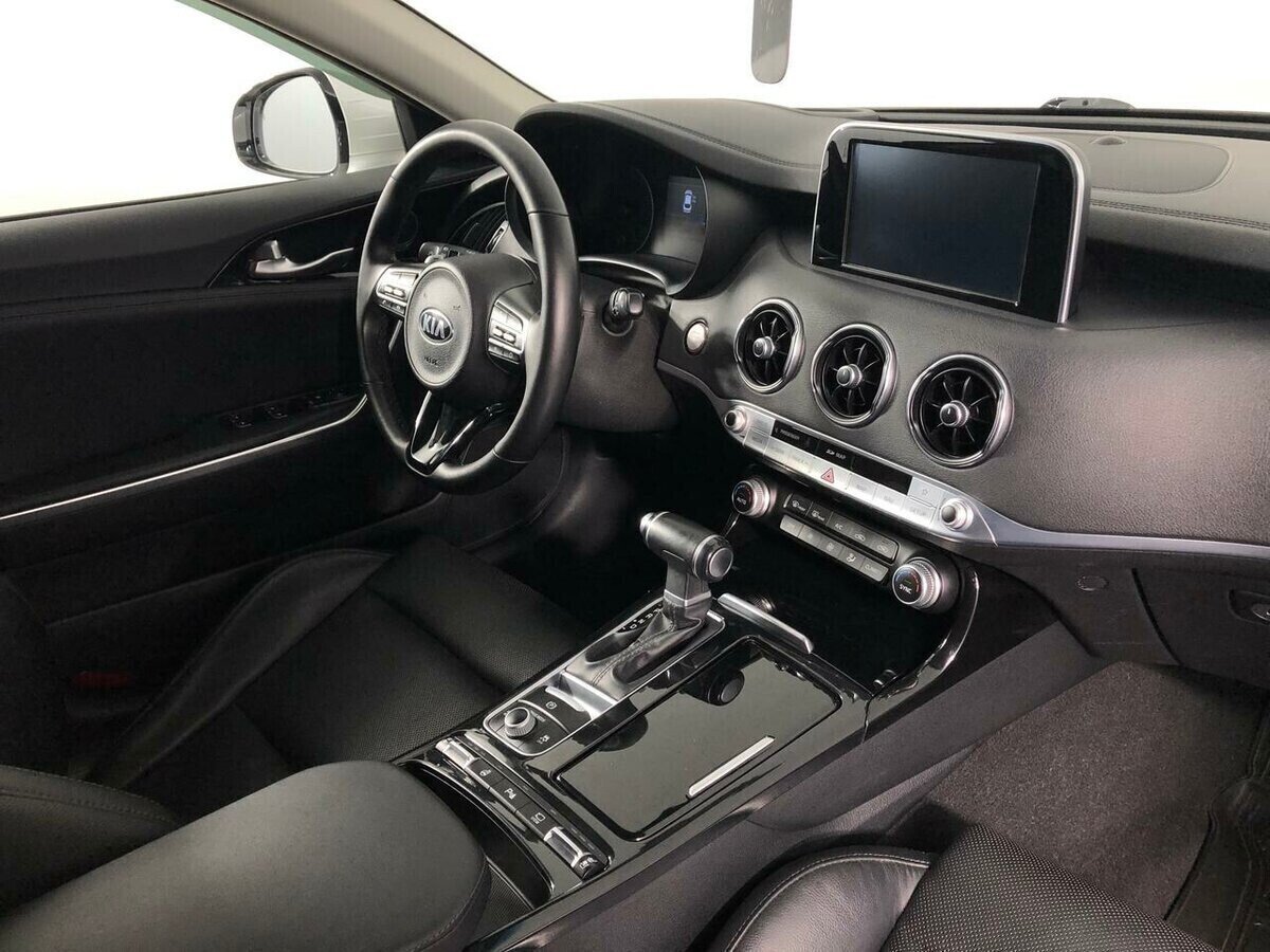 Kia Stinger, 2.0 л, АТ, 2018 фото 16
