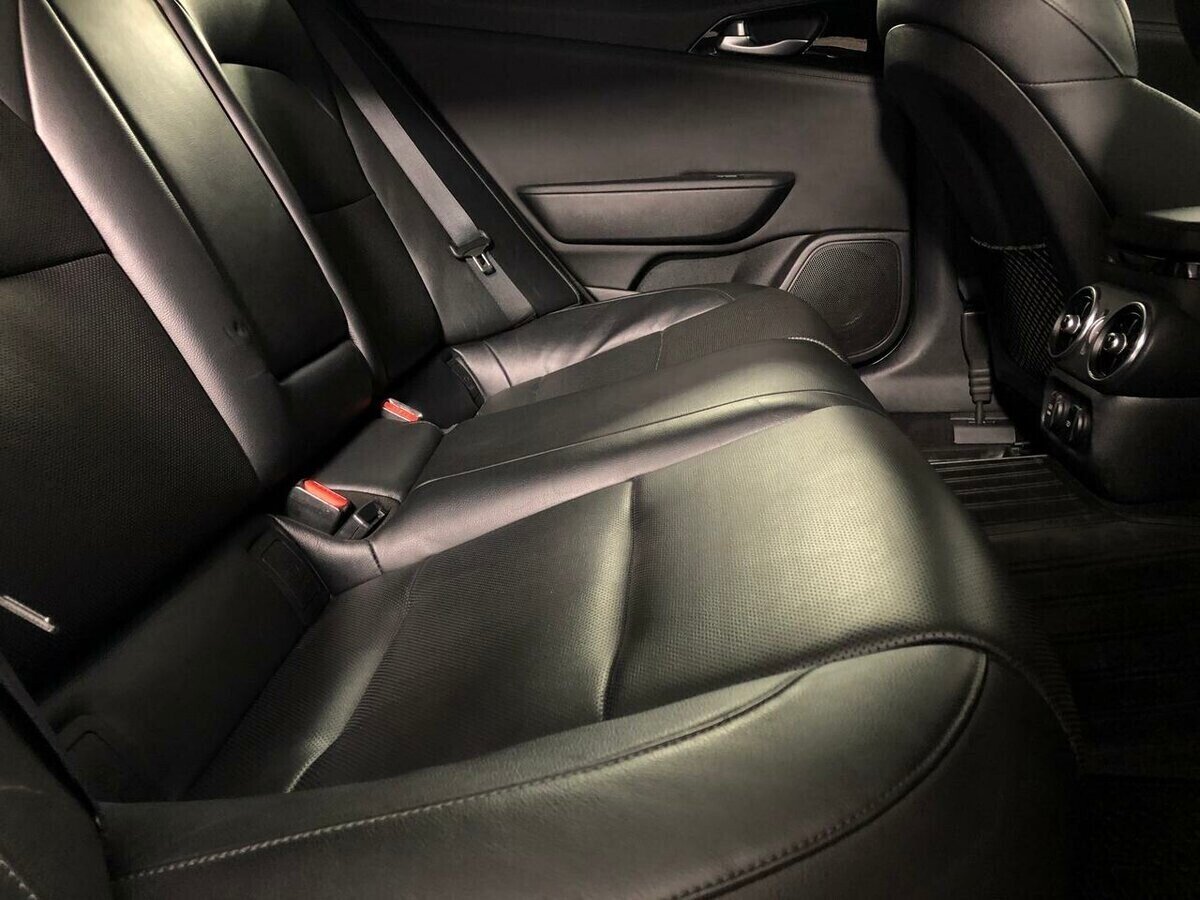 Kia Stinger, 2.0 л, АТ, 2018 фото 1