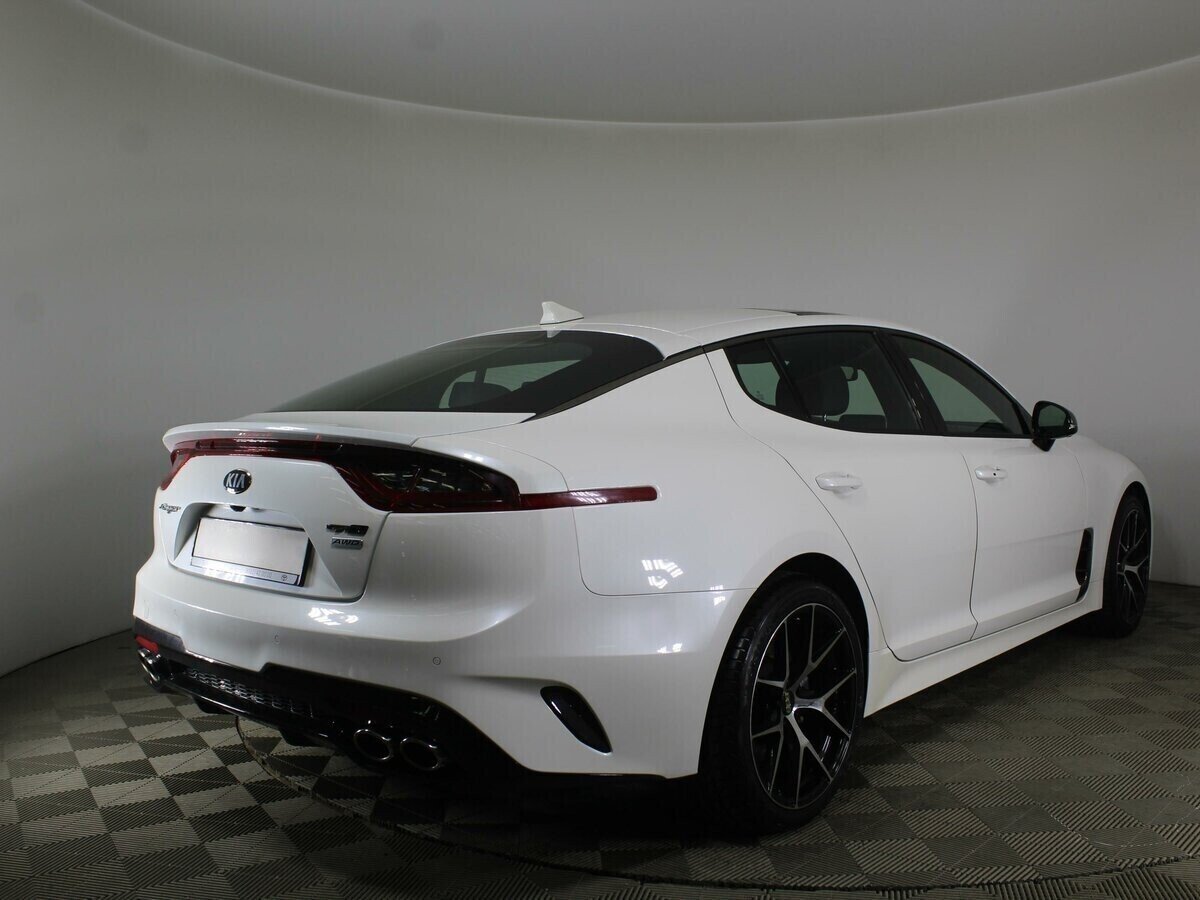 Kia Stinger, 2.0 л, АТ, 2018 фото 4