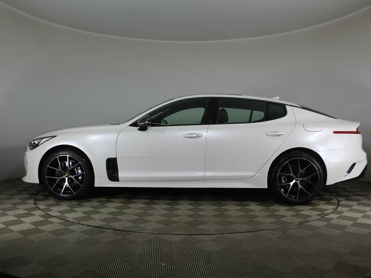 Kia Stinger, 2.0 л, АТ, 2018 фото 9