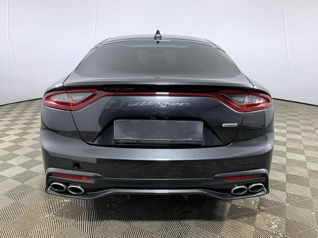 Kia Stinger, 2.0 л, АТ, 2018 фото 6