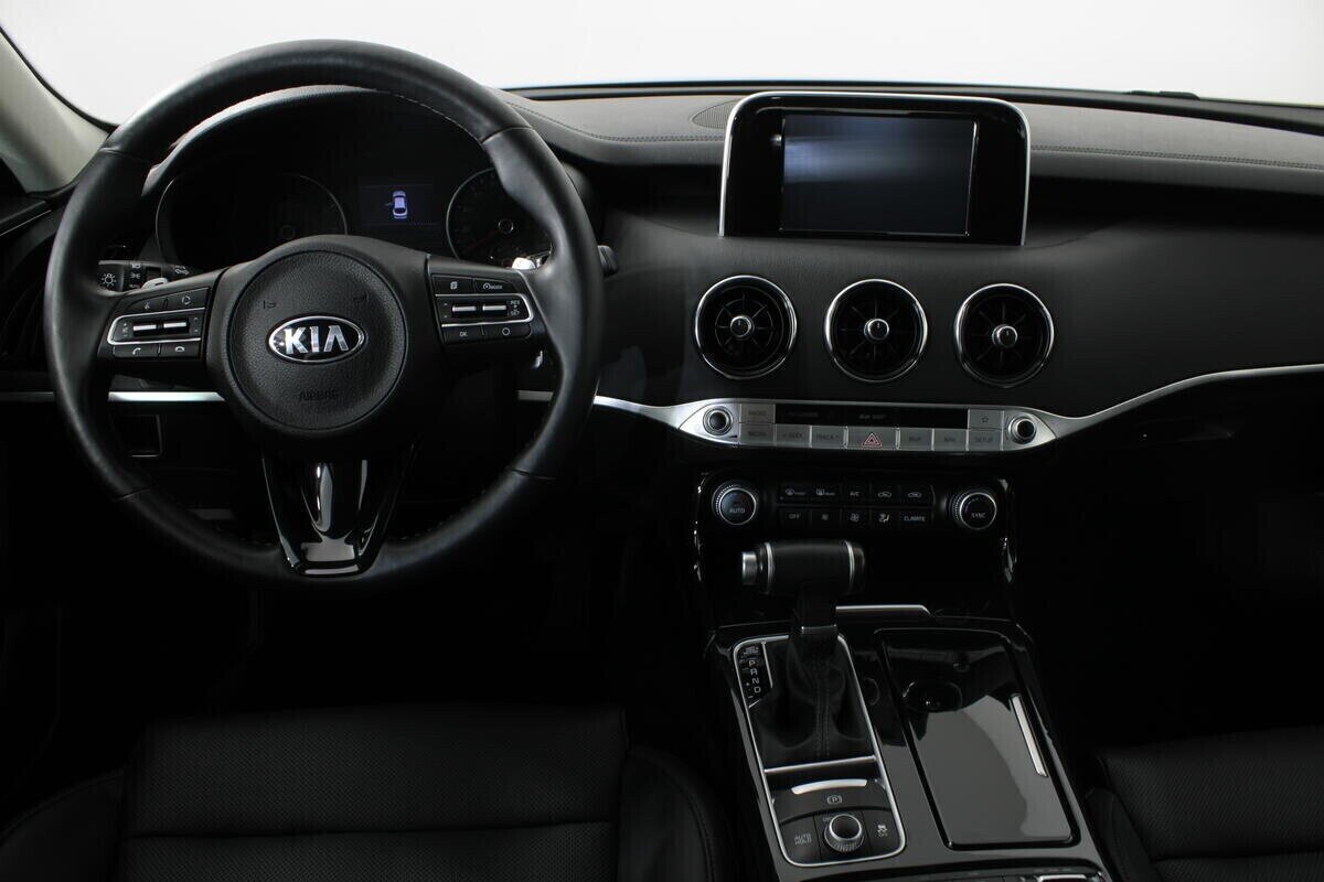 Kia Stinger, 2.0 л, АТ, 2019 фото 9