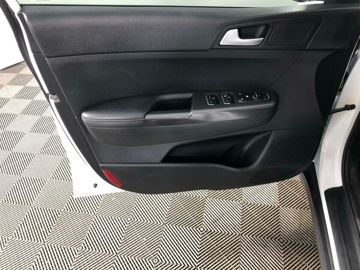 Kia Sportage, 2.0 л, АТ, 2016 фото 11