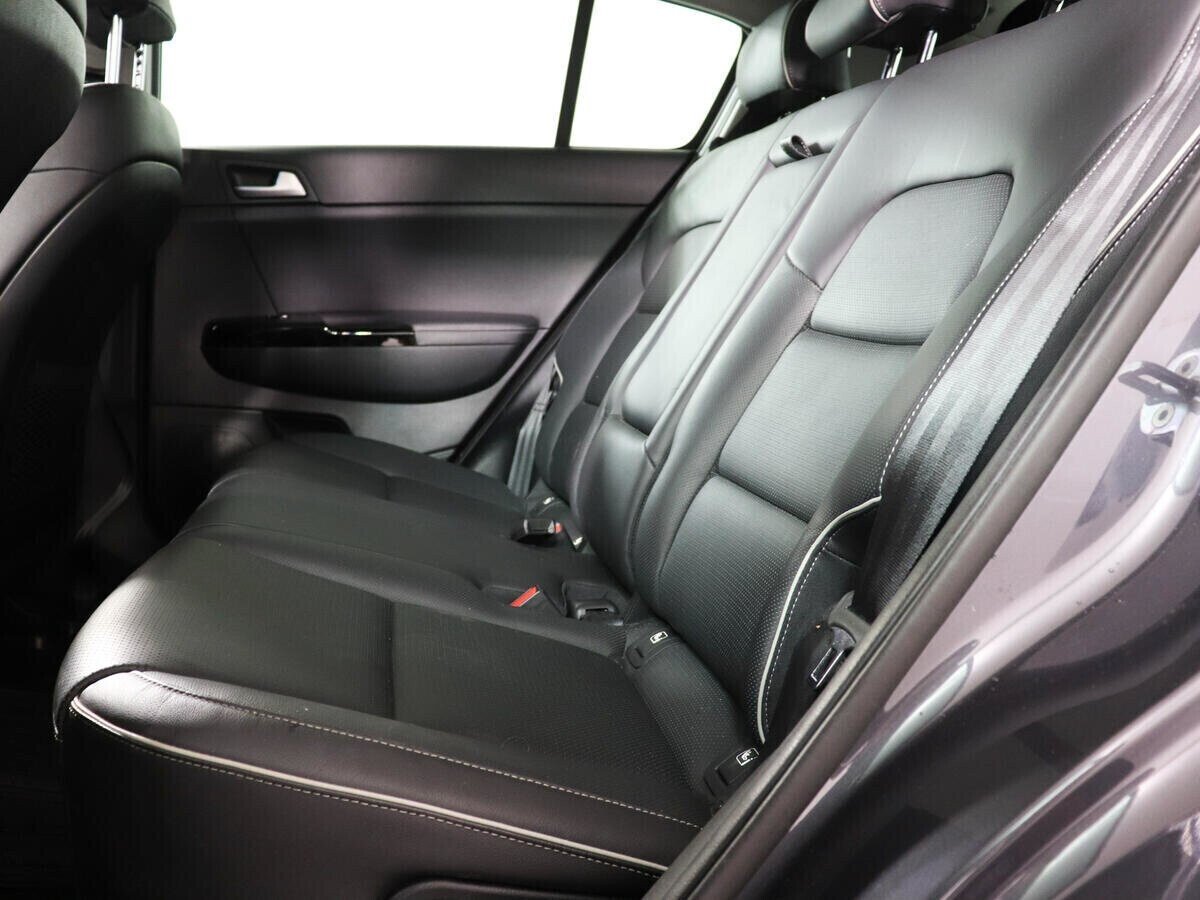Kia Sportage, 2.0 л, АТ, 2016 фото 1