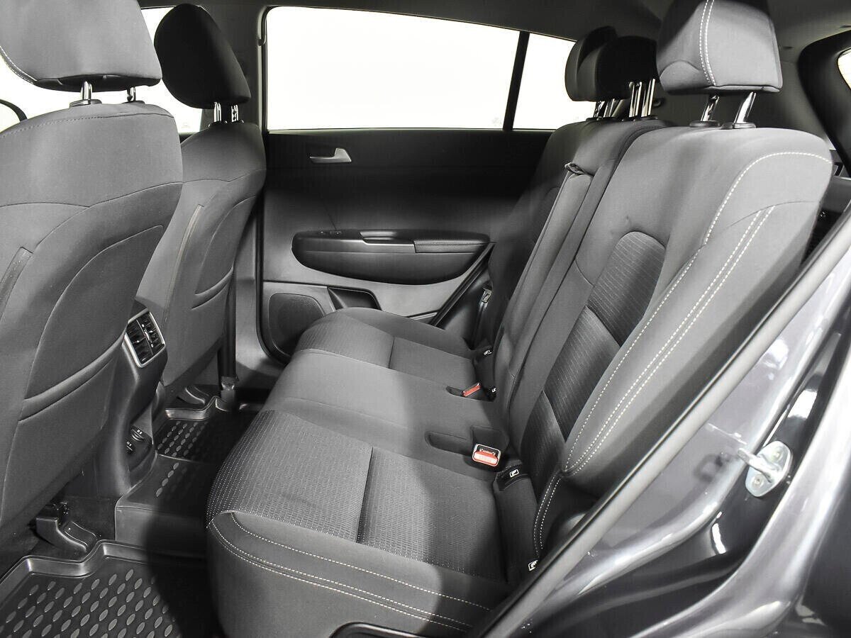 Kia Sportage, 2.0 л, АТ, 2017 фото 1