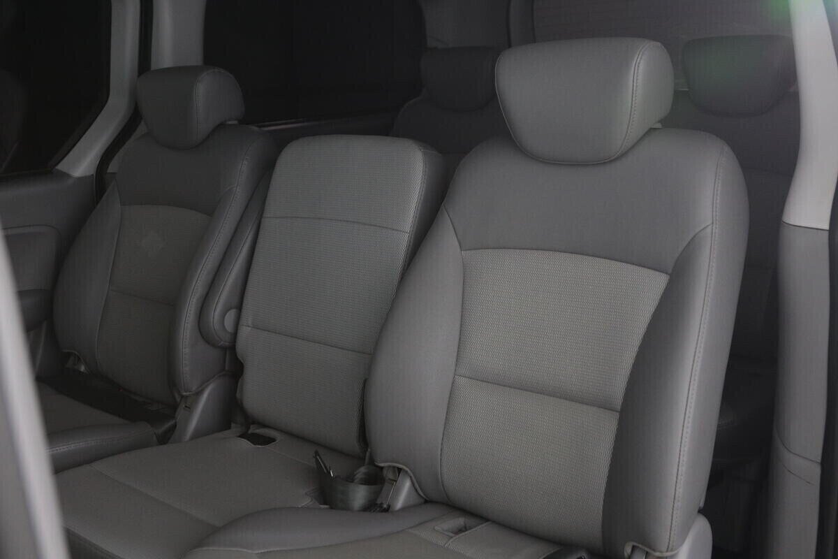 Hyundai Grand Starex, 2.5 л, АТ, 2014 фото 1