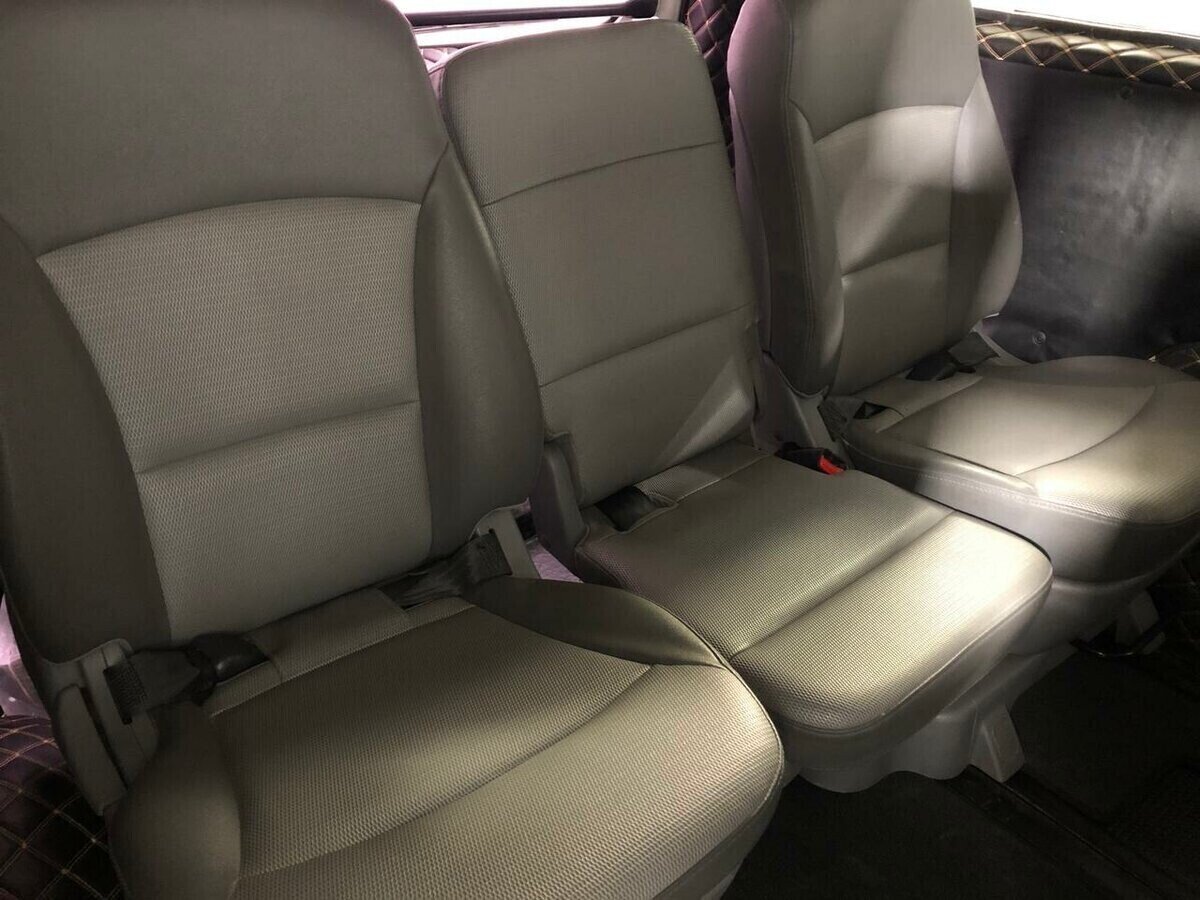 Hyundai Grand Starex, 2.5 л, АТ, 2014 фото 1