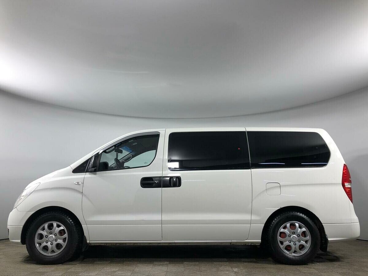 Hyundai Grand Starex, 2.5 л, АТ, 2014 фото 6