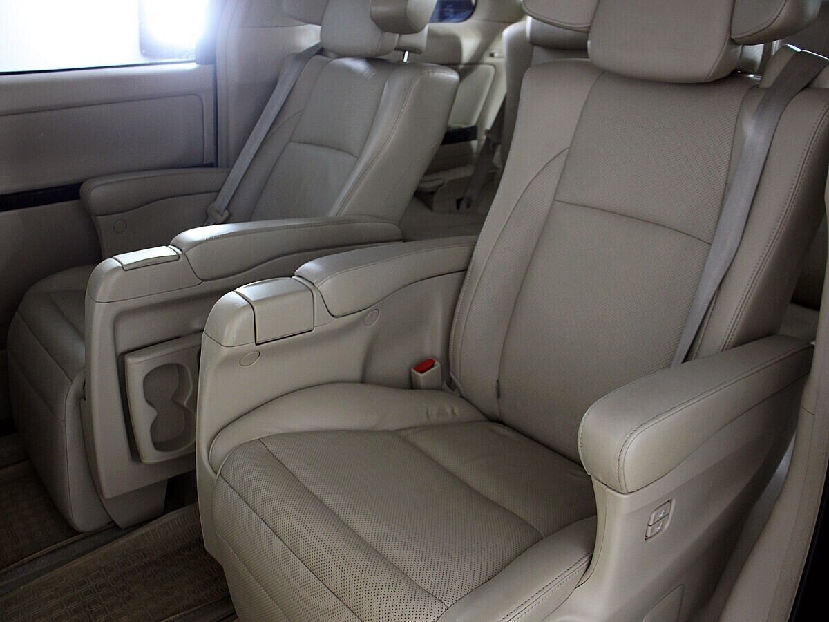 Toyota Alphard, 3.5 л, АТ, 2013 фото 16
