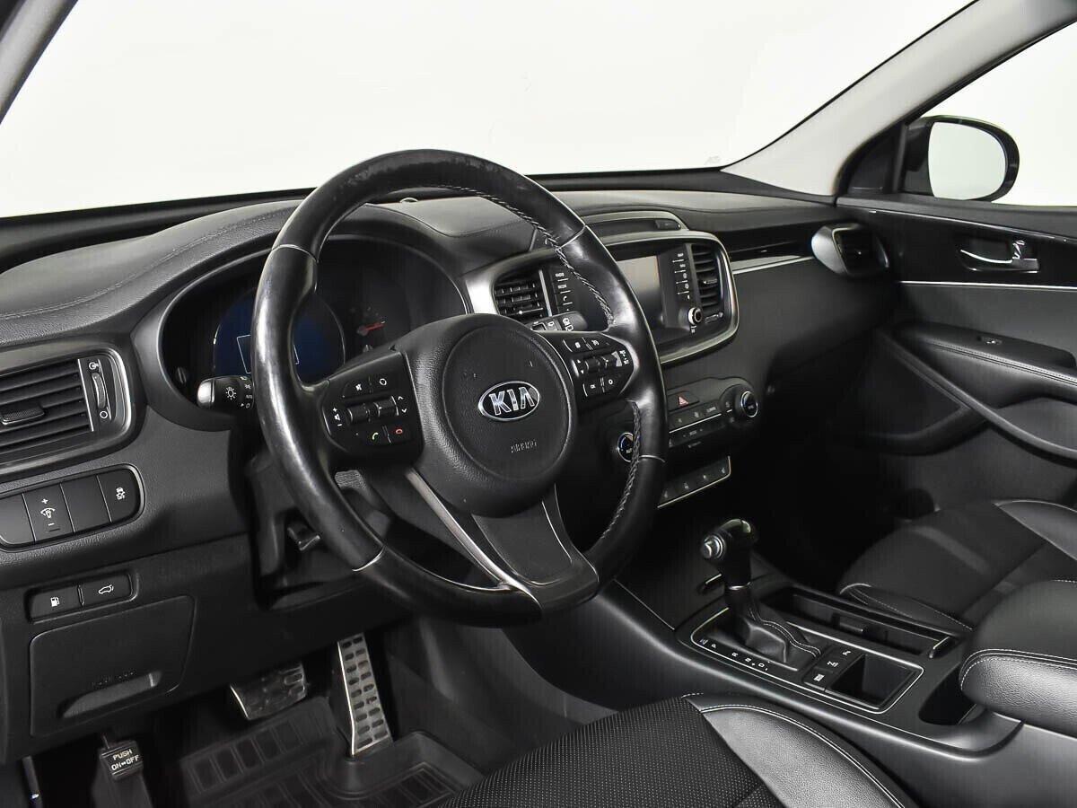 Kia Sorento, 2.2 л, АТ, 2017 фото 12