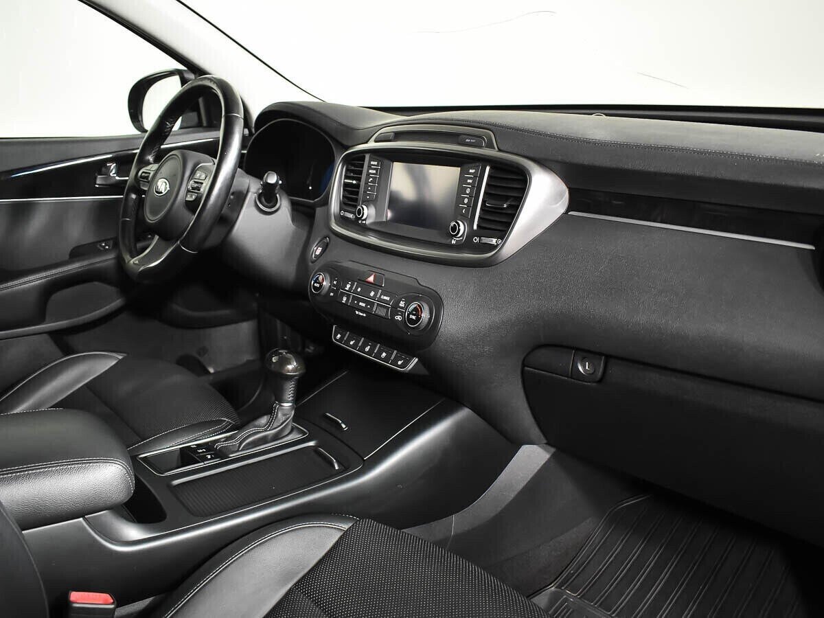 Kia Sorento, 2.2 л, АТ, 2017 фото 15