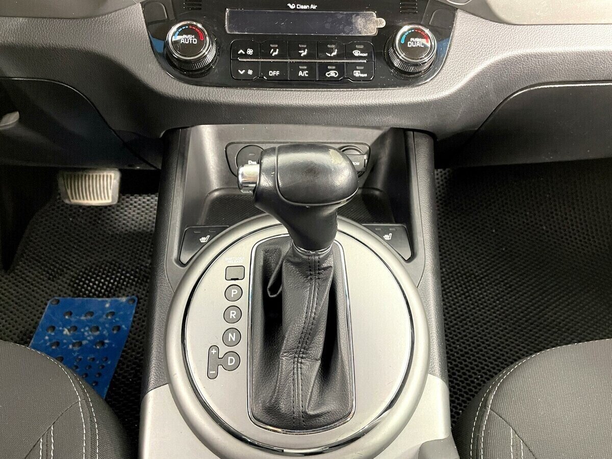 Kia Sportage, 2.0 л, АТ, 2014 фото 2