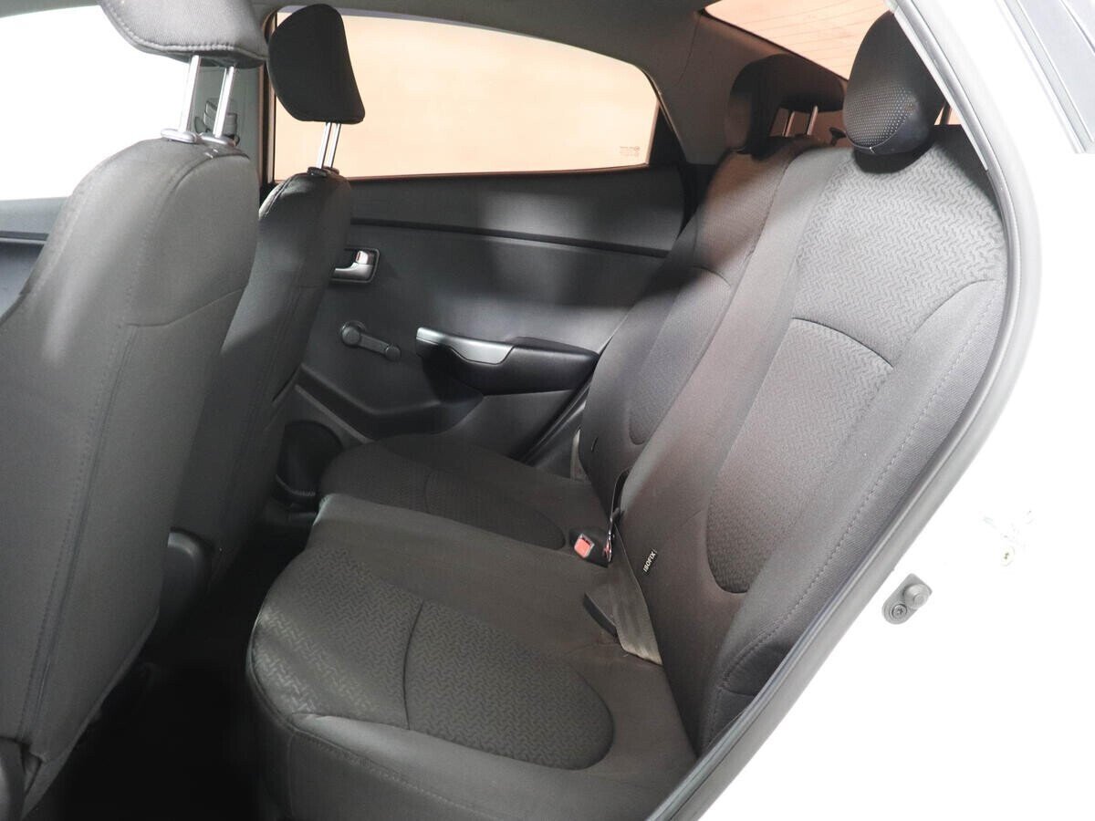 Kia Rio 1.6 МКПП, 2014, 111 000 км фото 9