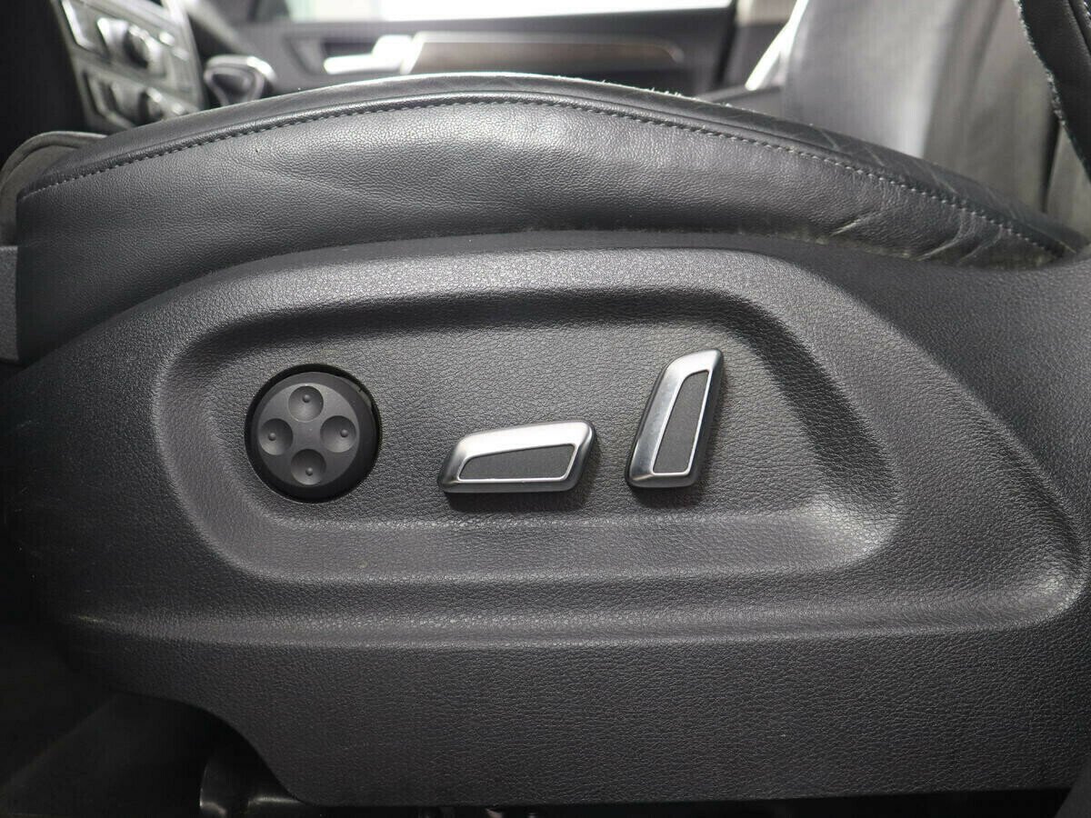 Audi Q5, 2.0 л, АТ, 2013 фото 1