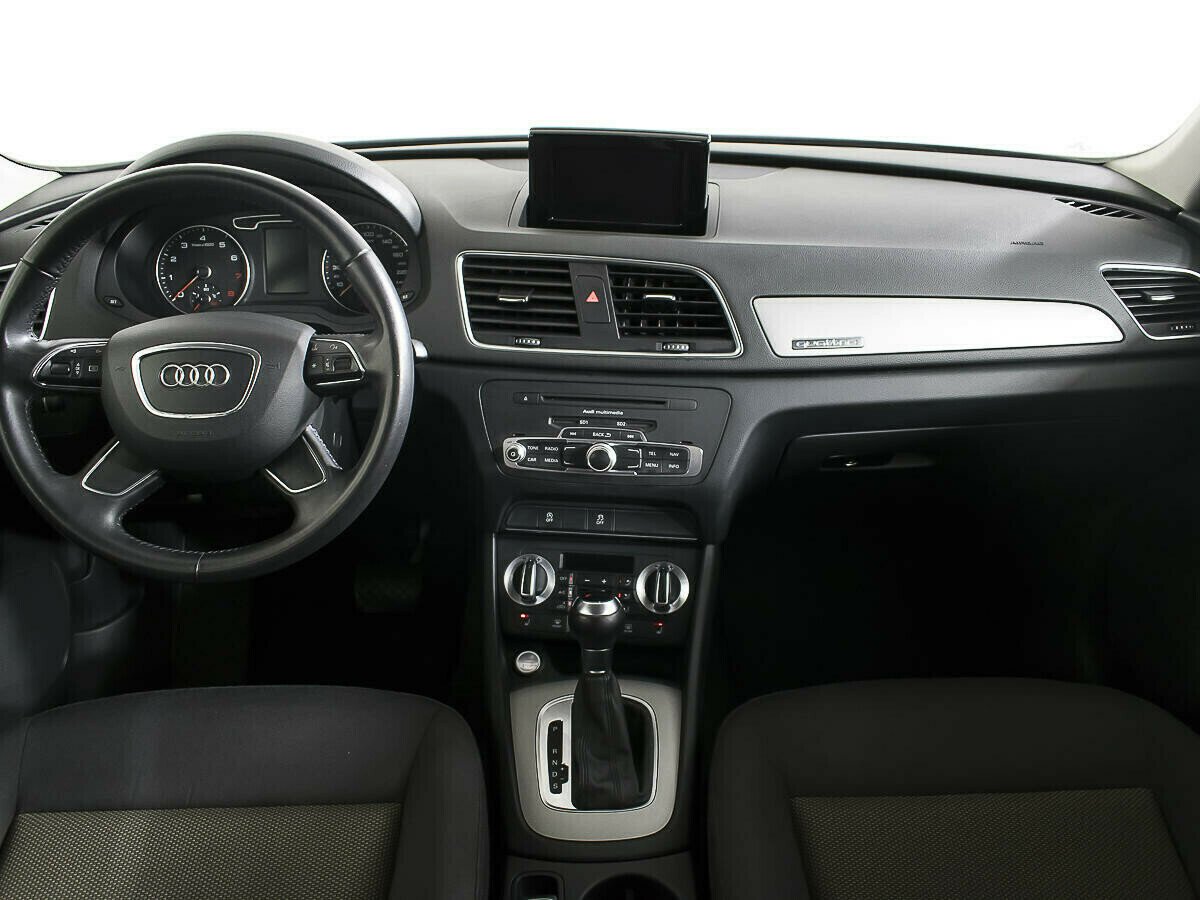 Audi Q3, 2.0 л, Робот, 2013 фото 10
