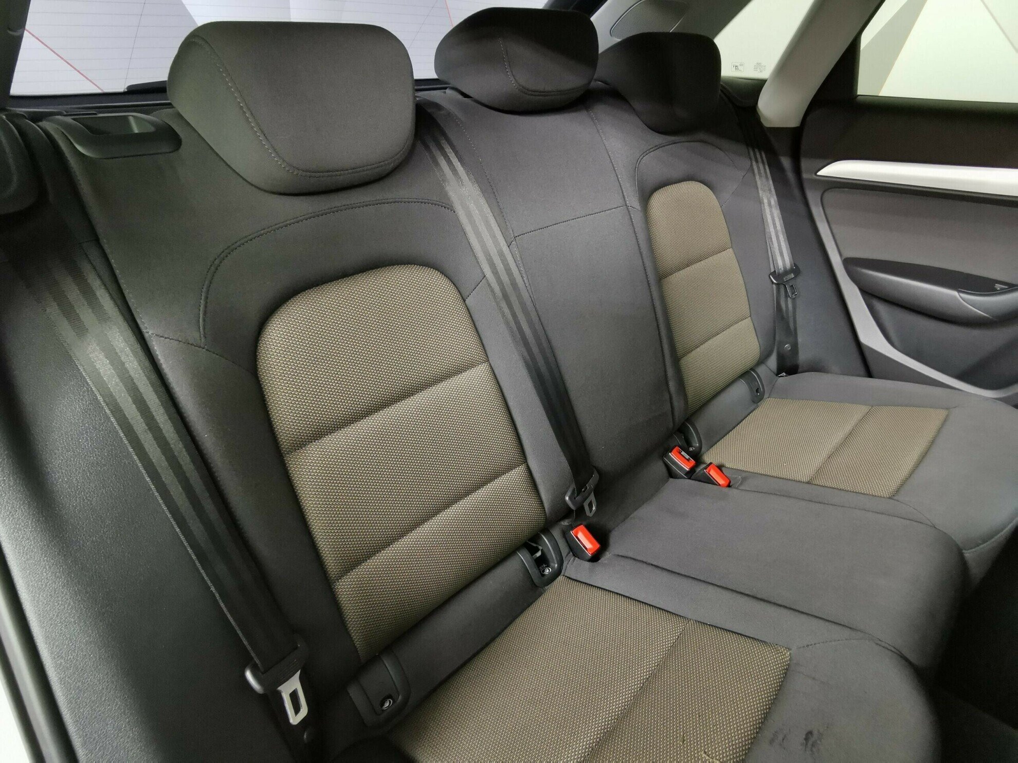 Audi Q3, 2.0 л, Робот, 2013 фото 2