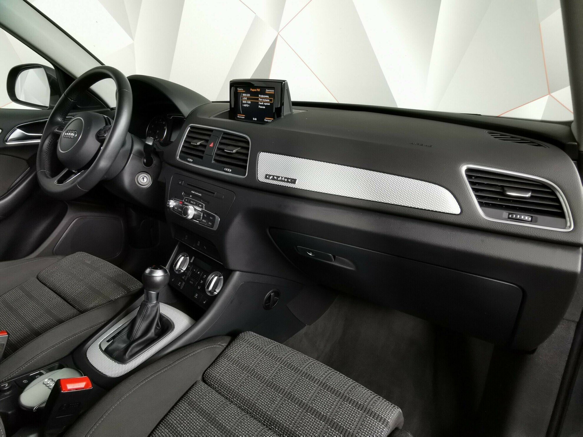 Audi Q3, 2.0 л, Робот, 2012 фото 7