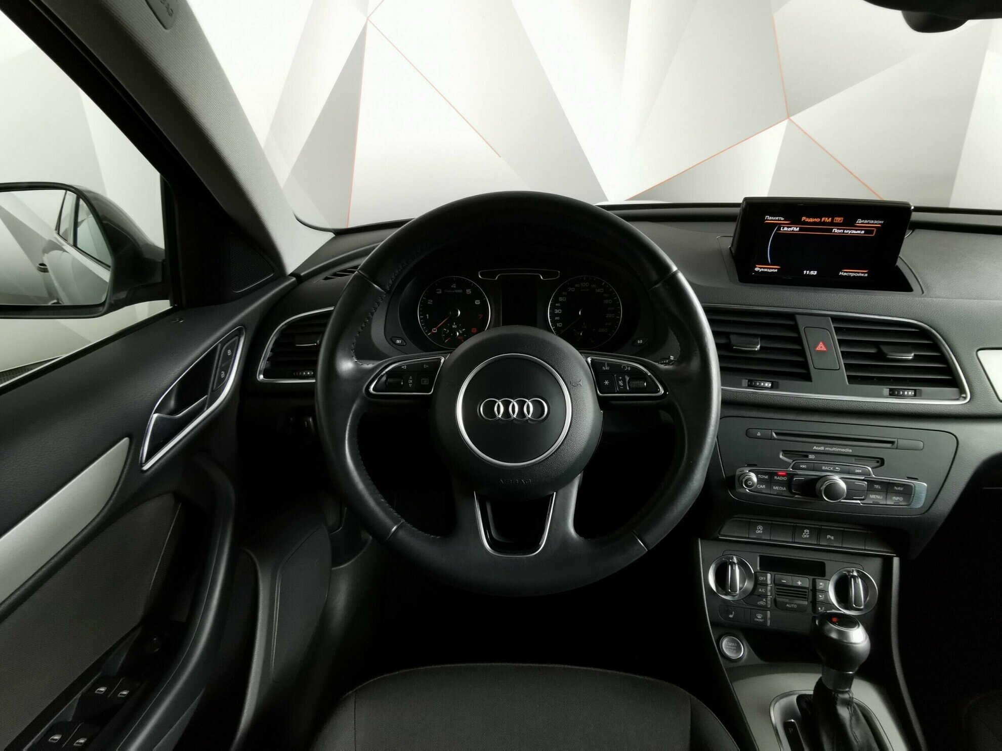Audi Q3, 2.0 л, Робот, 2013 фото 1
