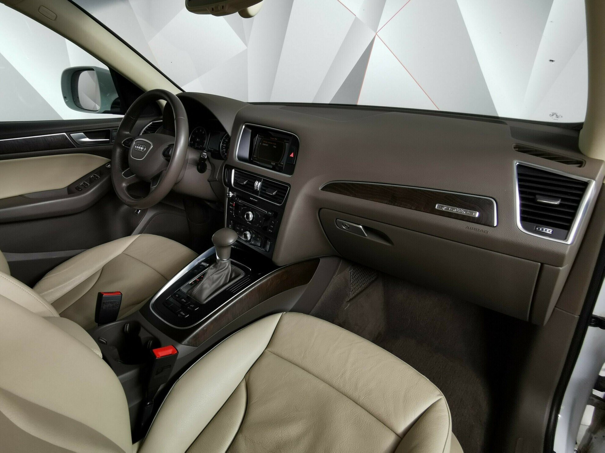 Audi Q5, 2.0 л, АТ, 2015 фото 2