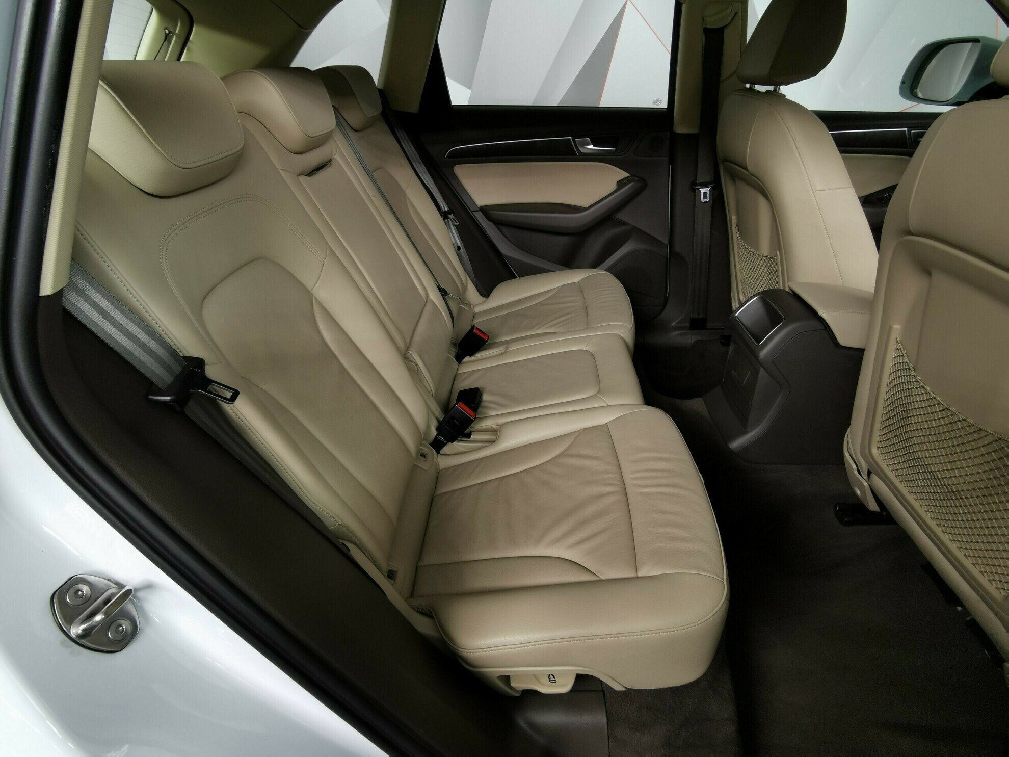 Audi Q5, 2.0 л, АТ, 2015 фото 1