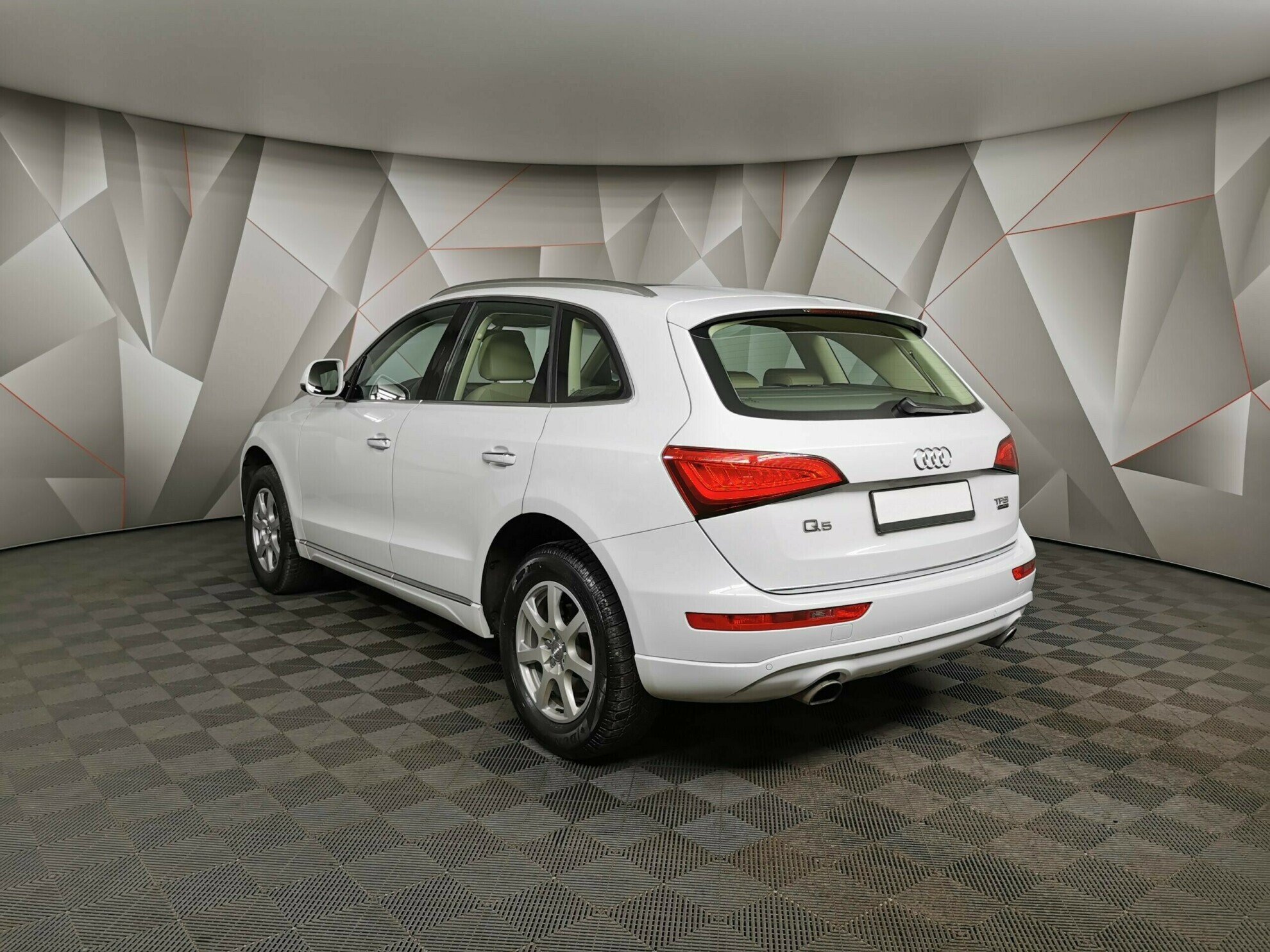 Audi Q5, 2.0 л, АТ, 2015 фото 6