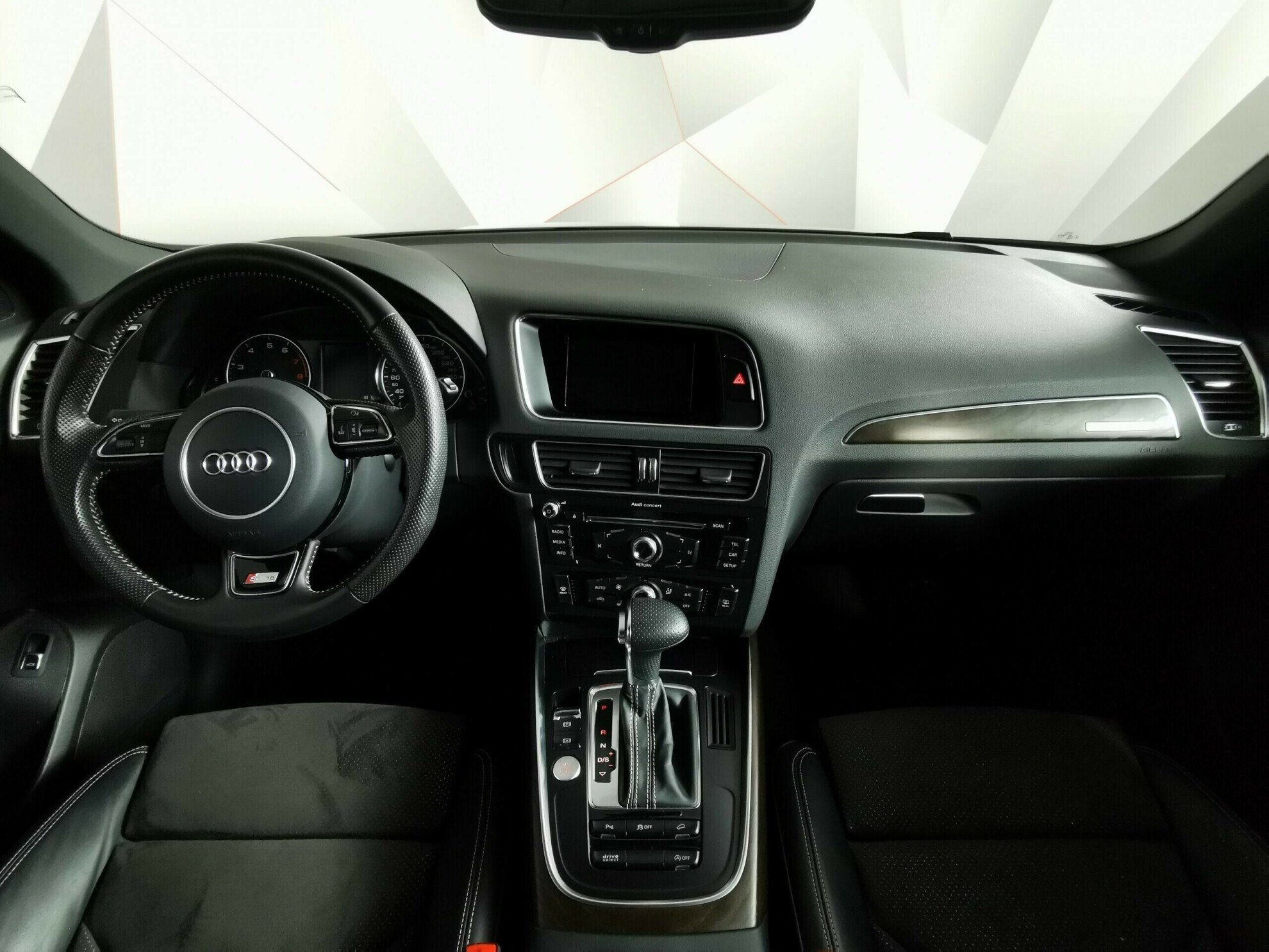 Audi Q5, 2.0 л, АТ, 2016 фото 10