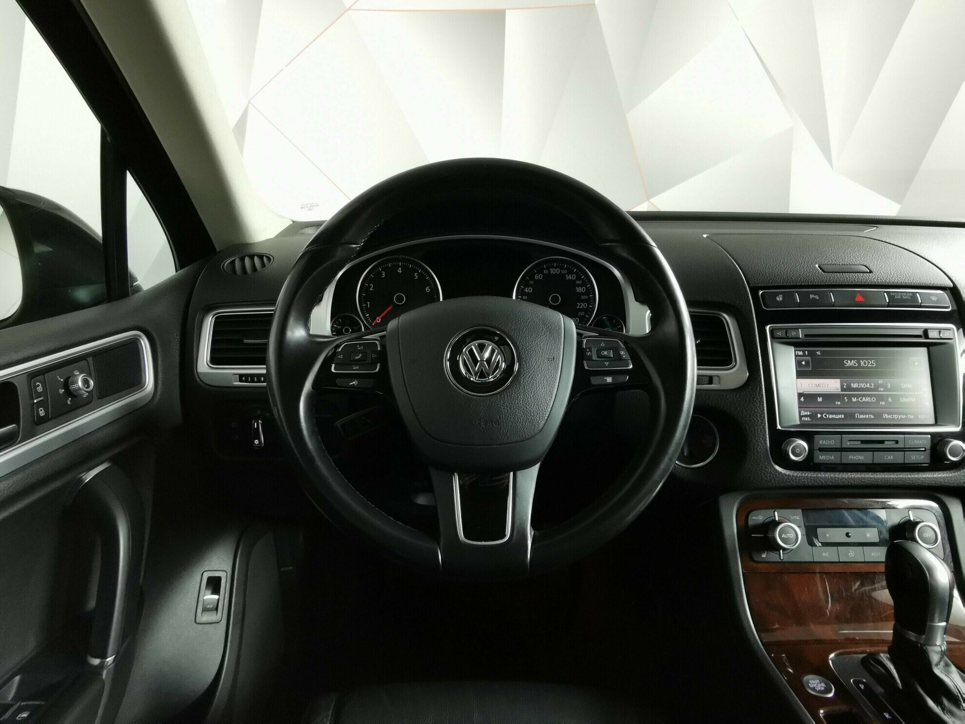 Volkswagen Touareg, 3.6 л, АТ, 2015 фото 10