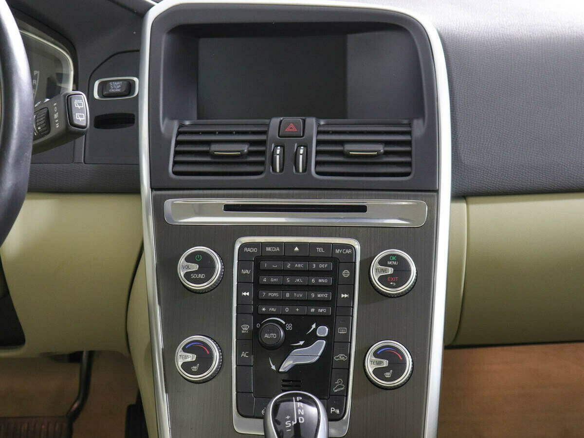 Volvo XC60, 2.4 л, АТ, 2013 фото 1