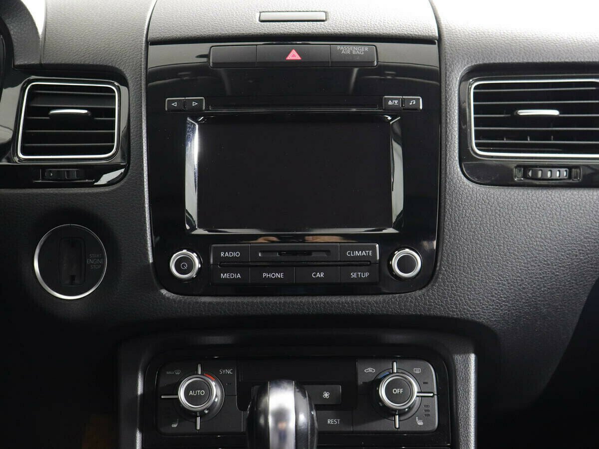 Volkswagen Touareg, 3.0 л, АТ, 2012 фото 2