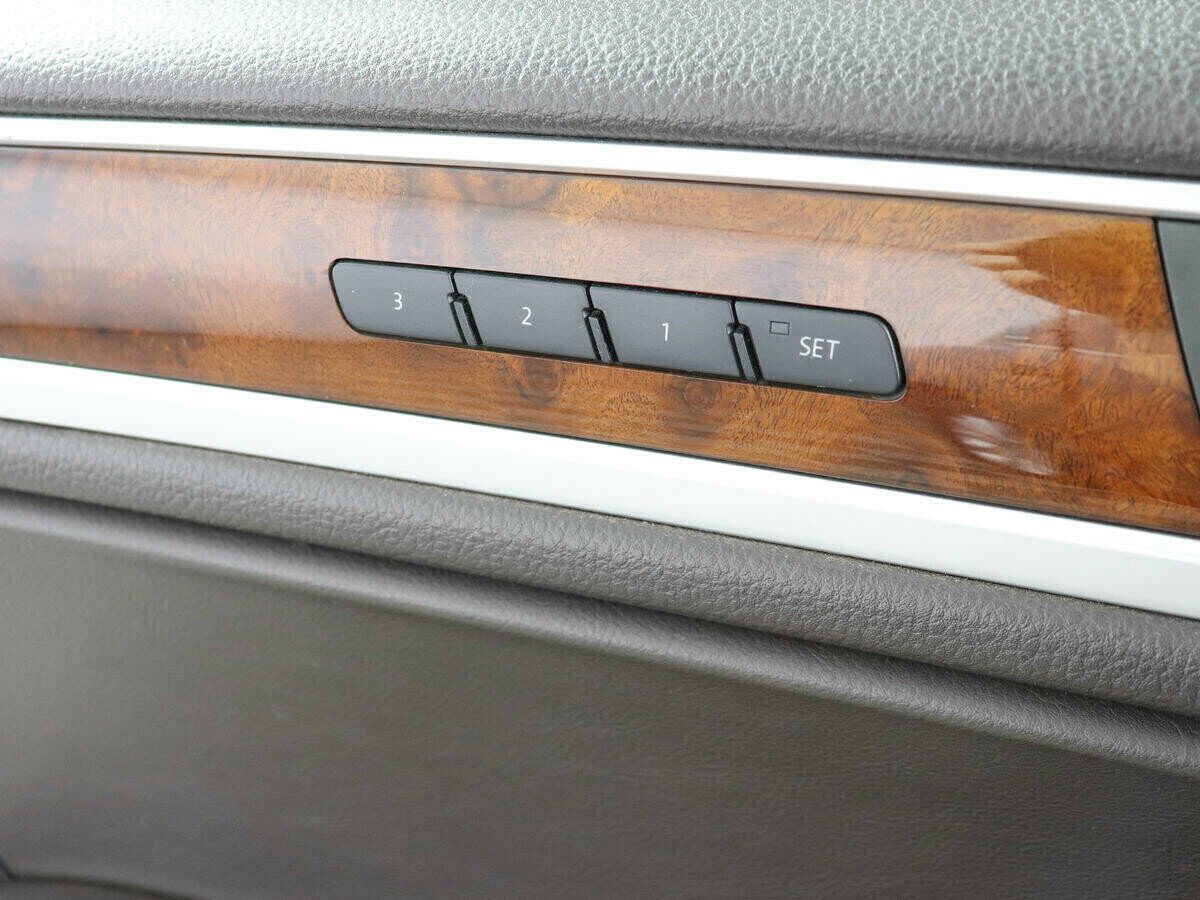 Volkswagen Touareg, 3.0 л, АТ, 2014 фото 2