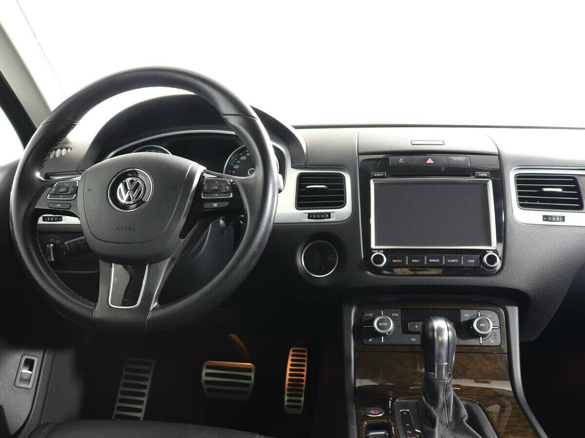 Volkswagen Touareg, 3.6 л, АТ, 2012 фото 10