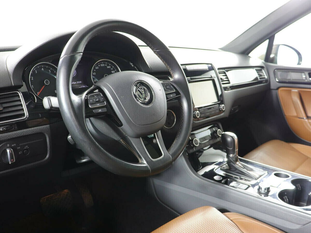 Volkswagen Touareg, 3.6 л, АТ, 2013 фото 8
