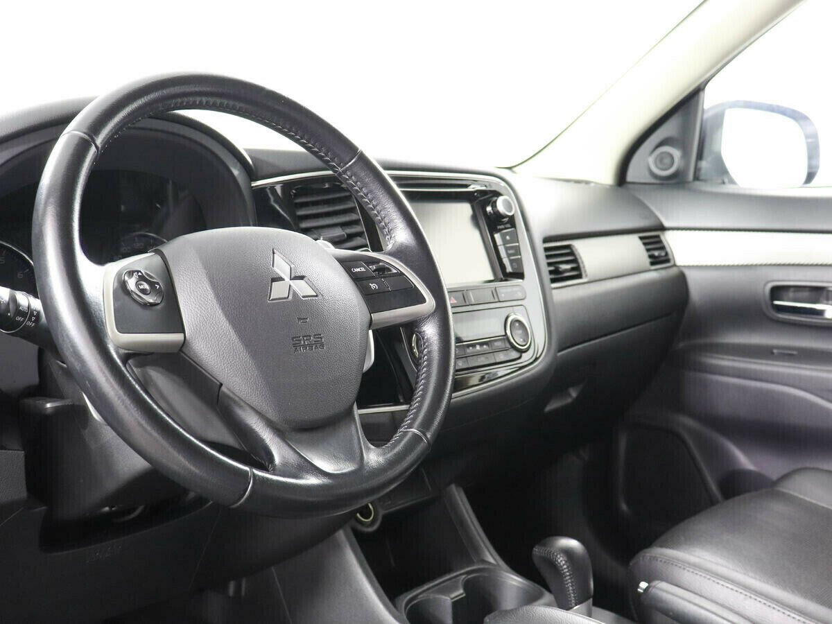 Mitsubishi Outlander, 2.4 л, Вариатор, 2014 фото 7