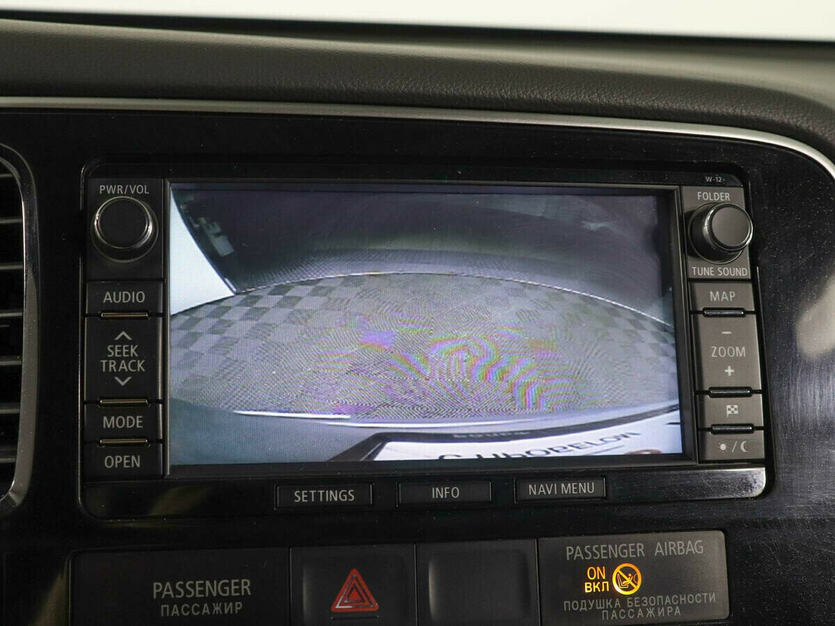 Mitsubishi Outlander, 2.4 л, Вариатор, 2014 фото 2