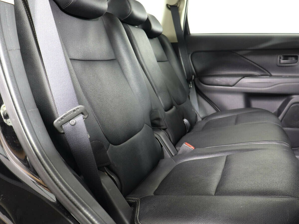 Mitsubishi Outlander, 2.4 л, Вариатор, 2017 фото 8