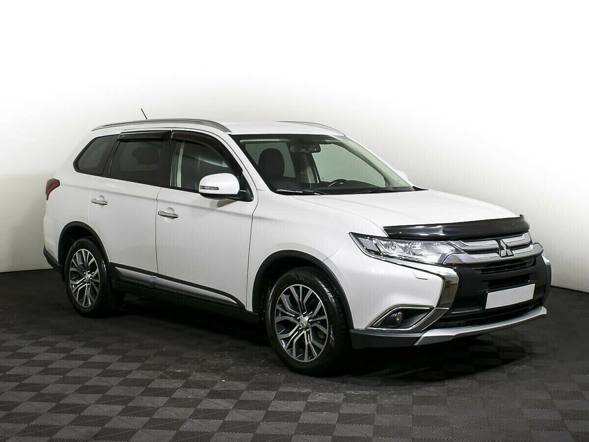 Mitsubishi Outlander, 2.4 л, Вариатор, 2018 фото 4