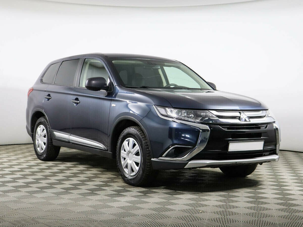Mitsubishi Outlander, 2.0 л, Вариатор, 2017 фото 4