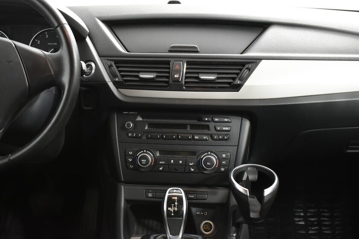 BMW X1 2.0 АКПП, 2012, 145 000 км фото 6