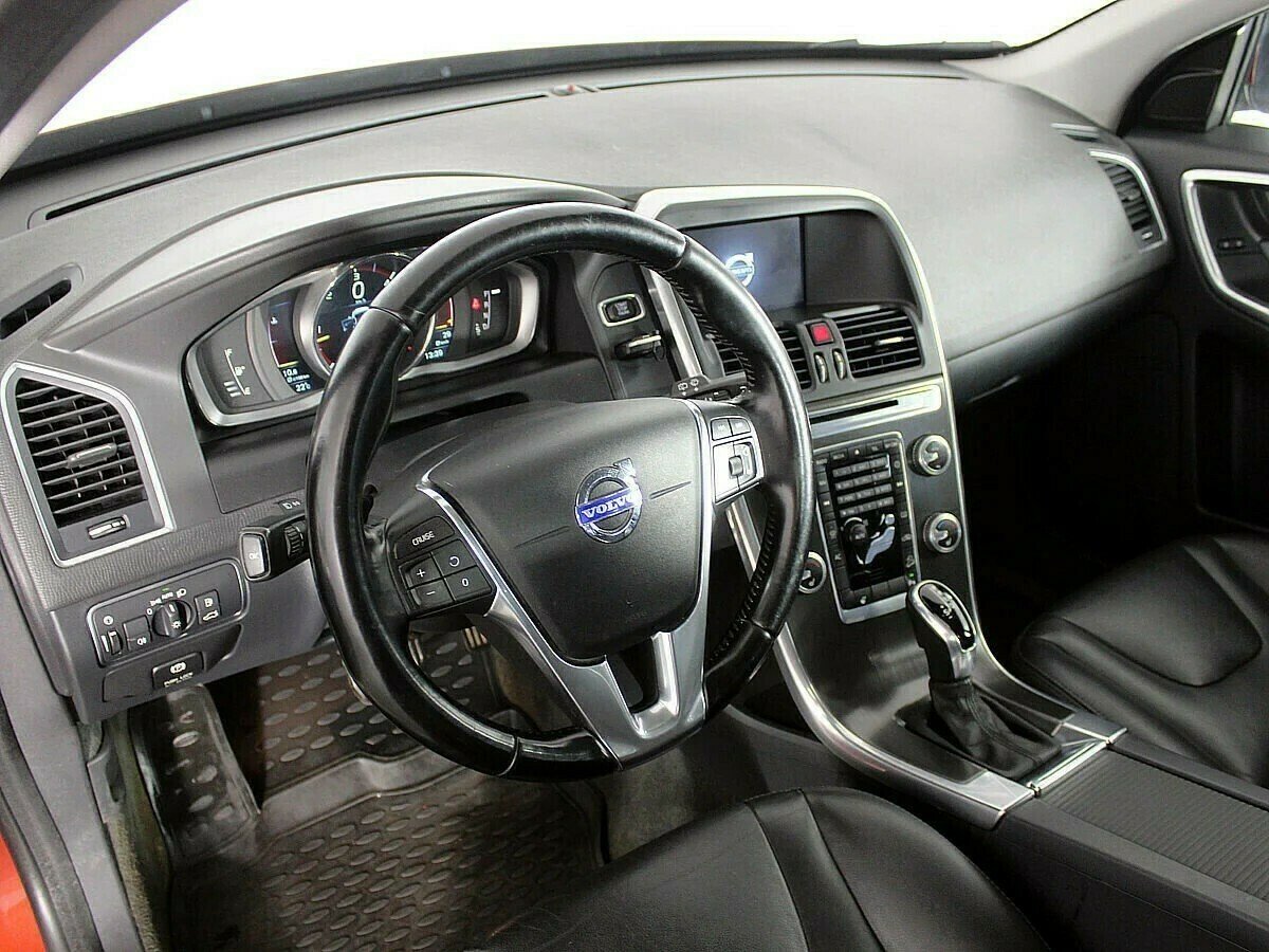 Volvo XC60, 2.4 л, АТ, 2015 фото 6