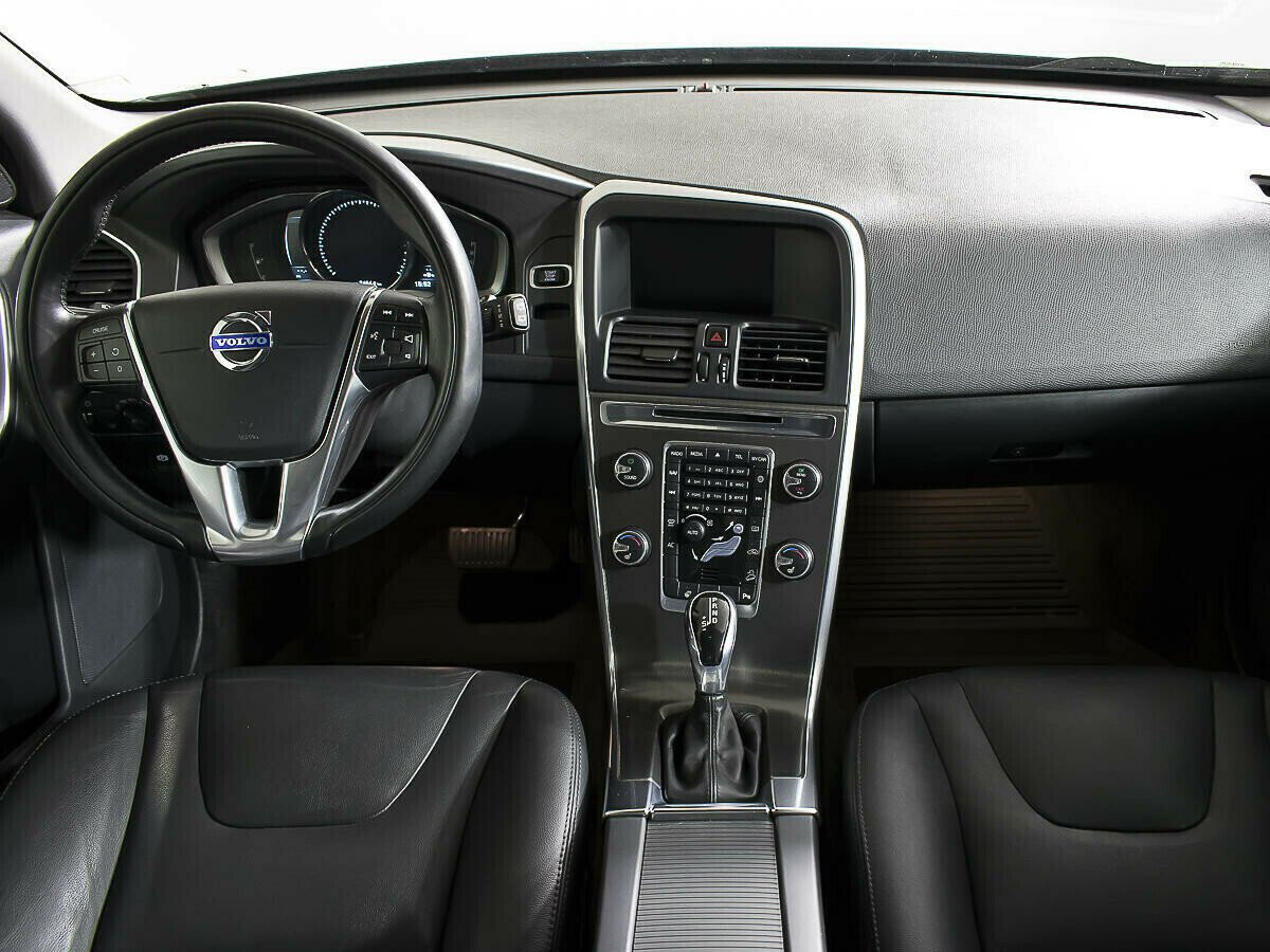 Volvo XC60, 2.4 л, АТ, 2016 фото 9