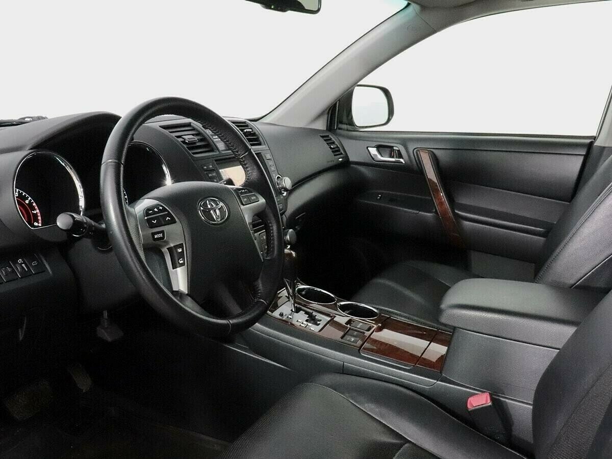 Toyota Highlander, 3.5 л, АТ, 2013 фото 9