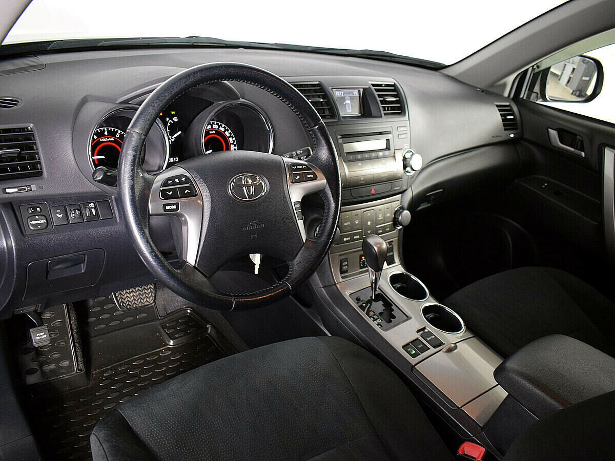 Toyota Highlander, 3.5 л, АТ, 2012 фото 6