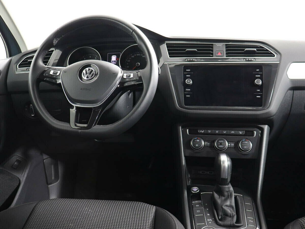 Volkswagen Tiguan, 1.5 л, Робот, 2019 фото 7