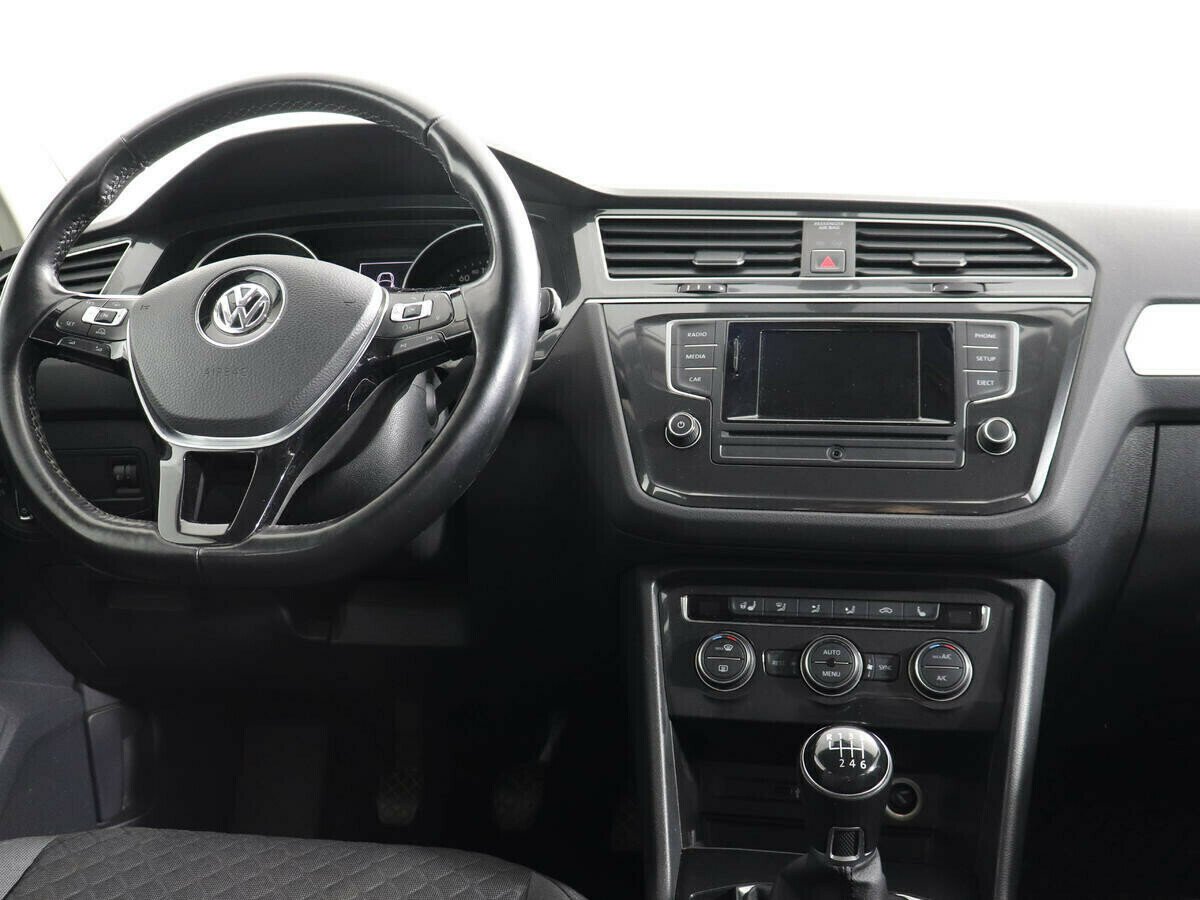 Volkswagen Tiguan, 1.4 л, МТ, 2017 фото 8