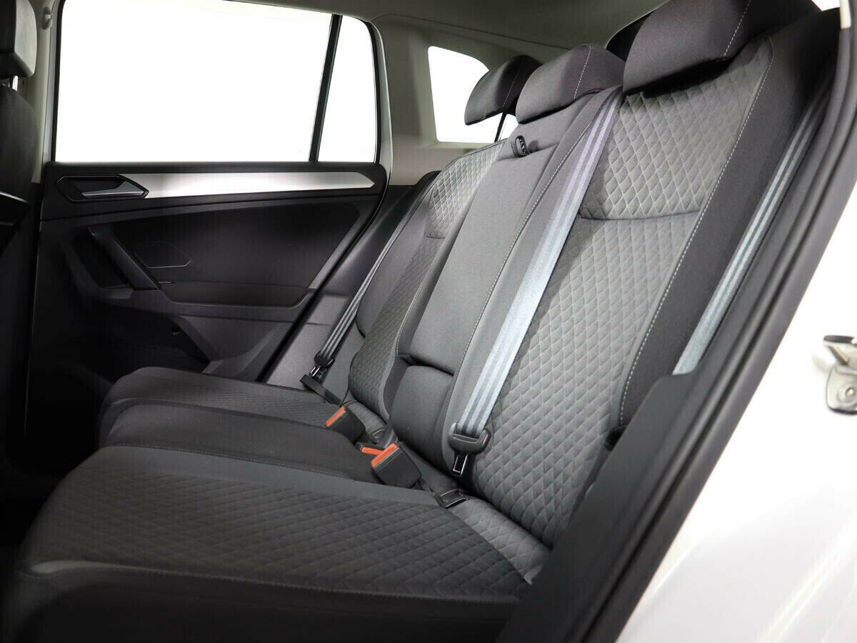Volkswagen Tiguan, 1.4 л, МТ, 2017 фото 2