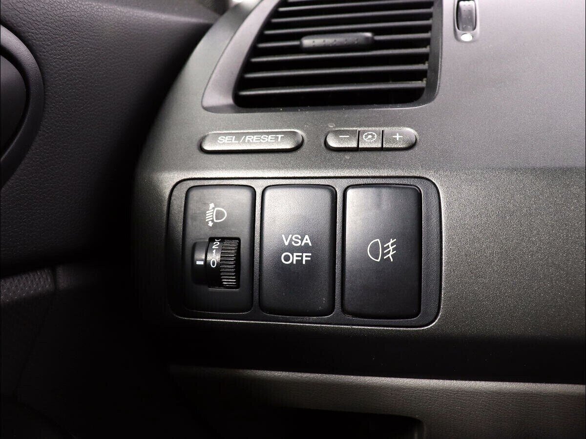 Honda Civic 1.8 МКПП, 2008, 179 000 км фото 9