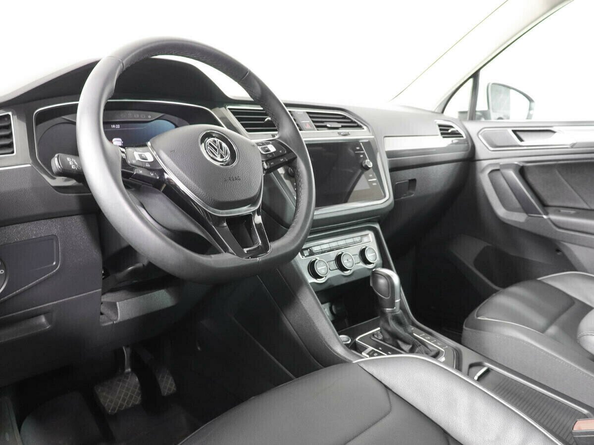Volkswagen Tiguan, 2.0 л, Робот, 2017 фото 7