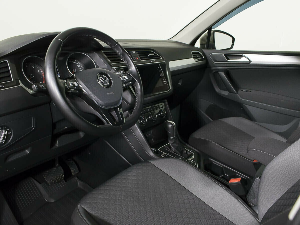 Volkswagen Tiguan, 2.0 л, Робот, 2017 фото 7