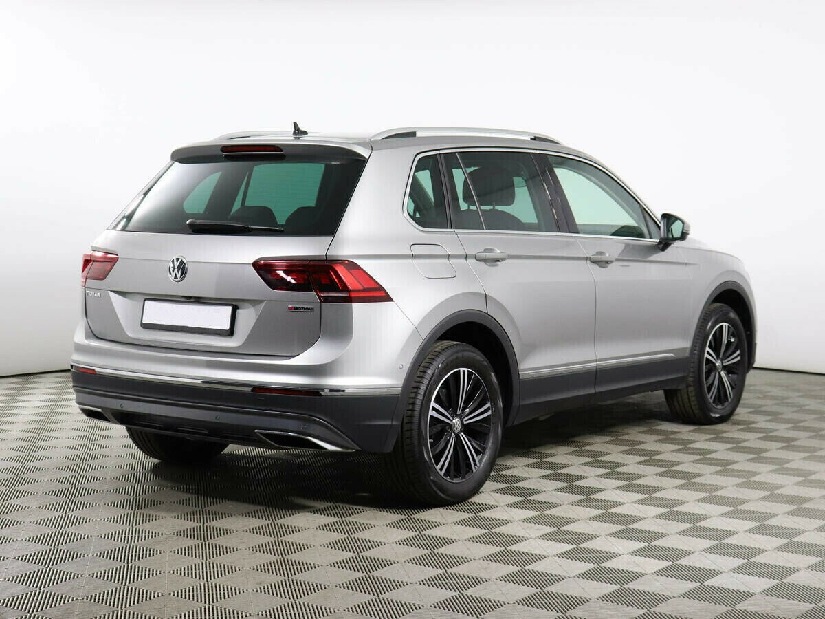 Volkswagen Tiguan, 2.0 л, Робот, 2018 фото 6